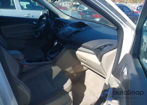 2014 Ford Escape Se z USA, uszkodzony, nr VIN 1FMCU0GX1EUA27207